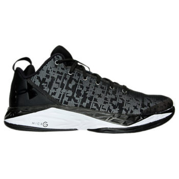 Under Armour Fire Shot Low Basketball Shoes