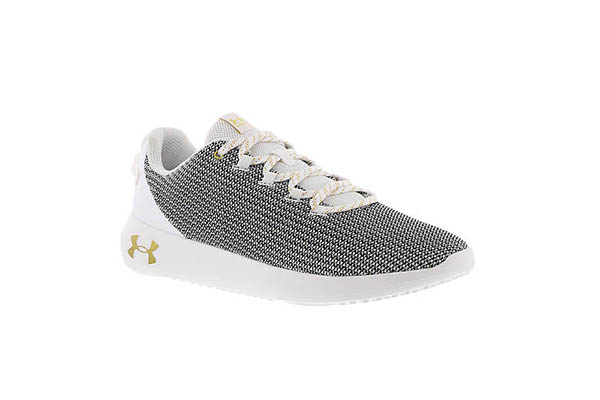 menos Hora Mejor Men's Under Armour Ripple MTL on Sale in Gold and White